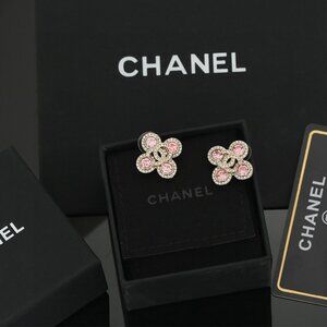 💯Chanel earrings